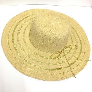 H&M Straw Wide Rim Hat Medium Gold Tan Beach Vacation Relaxed Outdoors Resort